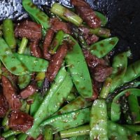 Venison Stir-fry with snow peas and Asparagus